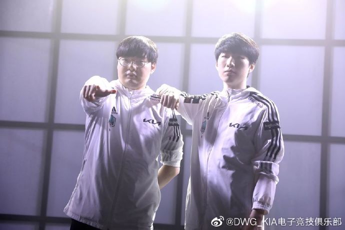 DK官博：3-0满分，半决赛见！