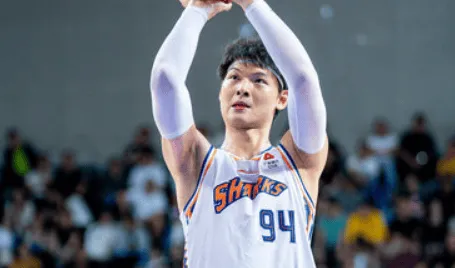 篮球