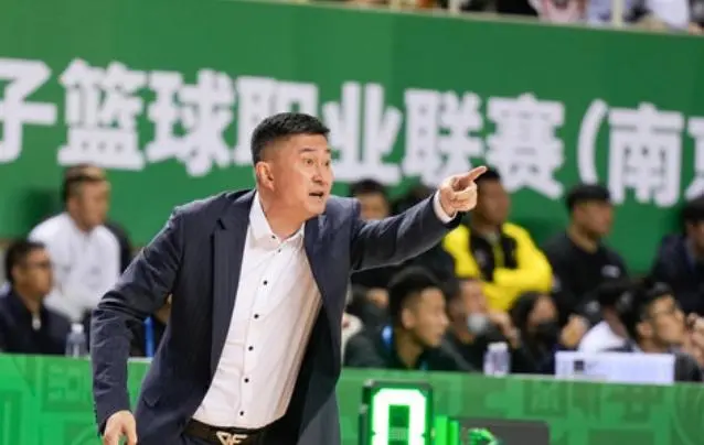 篮球