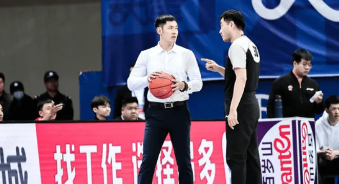 篮球