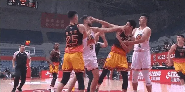 篮球