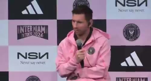 足球