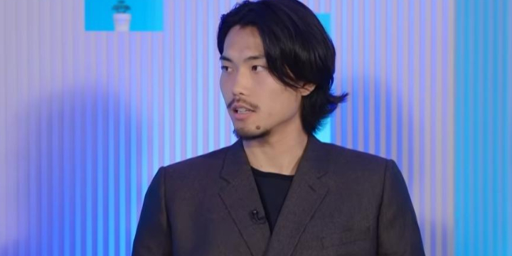 足球