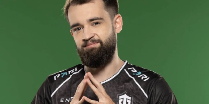 DOTA2