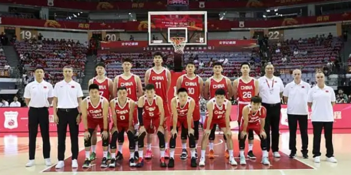篮球